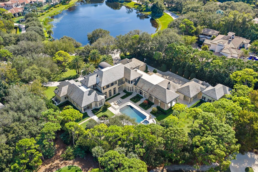 待售: $26,500,000 (6 贝兹, 8 浴室, 10401 平方英尺)