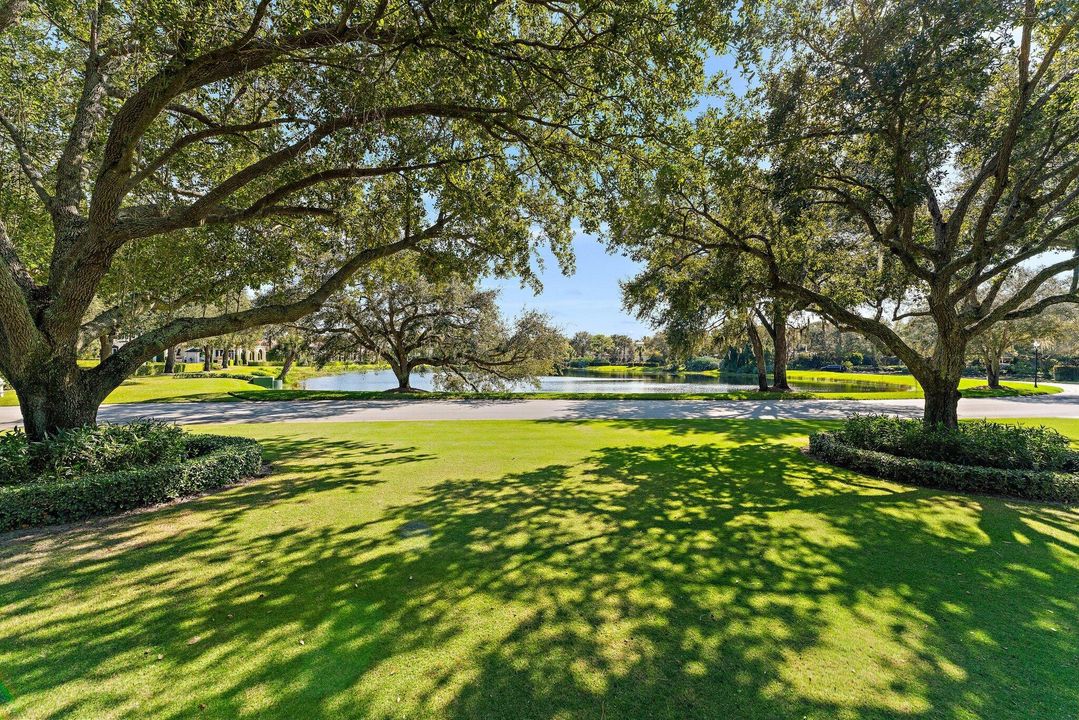 待售: $26,500,000 (6 贝兹, 8 浴室, 10401 平方英尺)