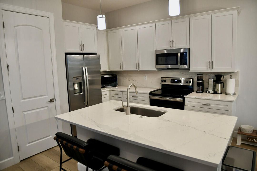 待售: $514,990 (3 贝兹, 2 浴室, 1873 平方英尺)