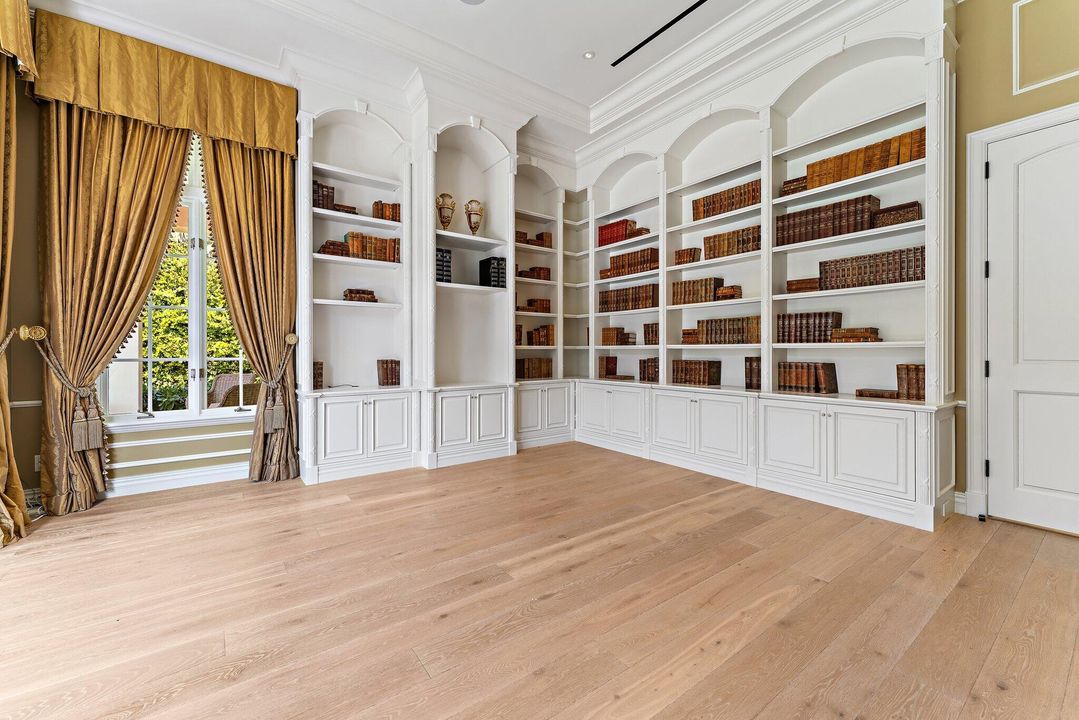 待售: $26,500,000 (6 贝兹, 8 浴室, 10401 平方英尺)