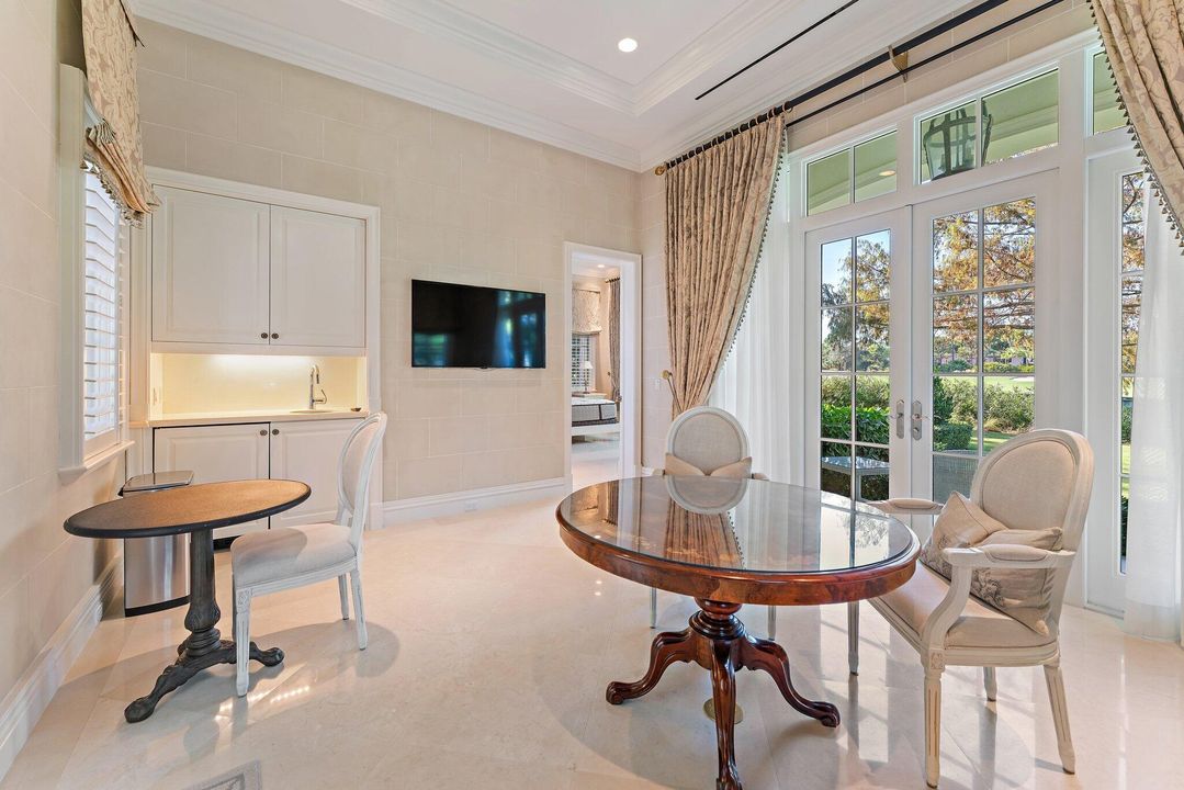 待售: $26,500,000 (6 贝兹, 8 浴室, 10401 平方英尺)