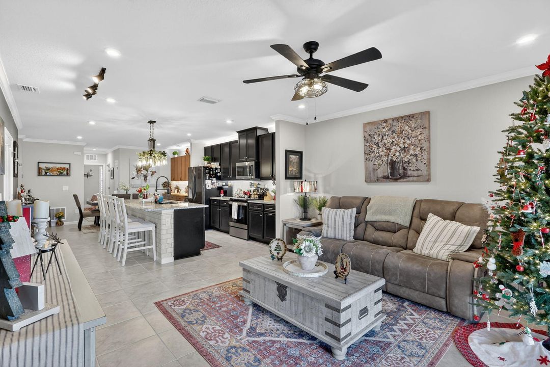 待售: $379,000 (3 贝兹, 2 浴室, 1503 平方英尺)