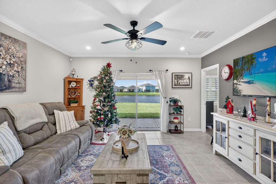 待售: $379,000 (3 贝兹, 2 浴室, 1503 平方英尺)