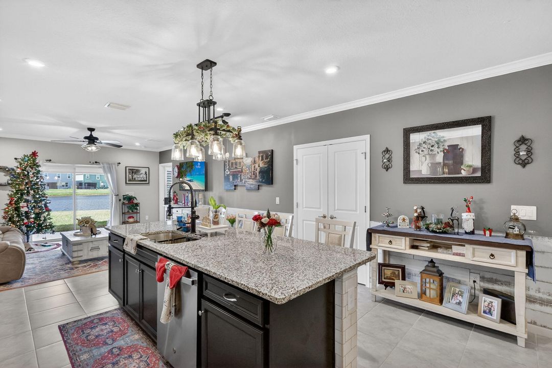 待售: $379,000 (3 贝兹, 2 浴室, 1503 平方英尺)