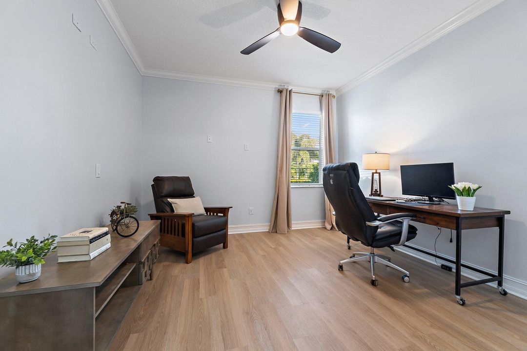 For Sale: $349,900 (3 beds, 2 baths, 1920 Square Feet)