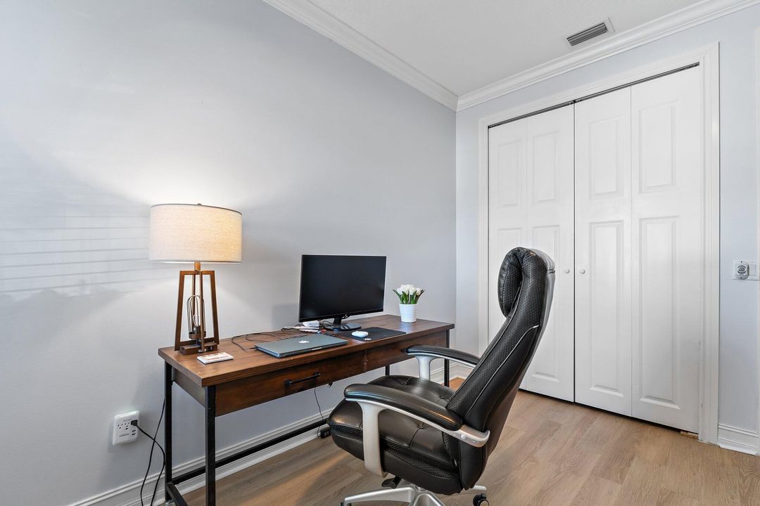 For Sale: $349,900 (3 beds, 2 baths, 1920 Square Feet)