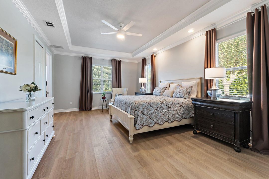 For Sale: $349,900 (3 beds, 2 baths, 1920 Square Feet)