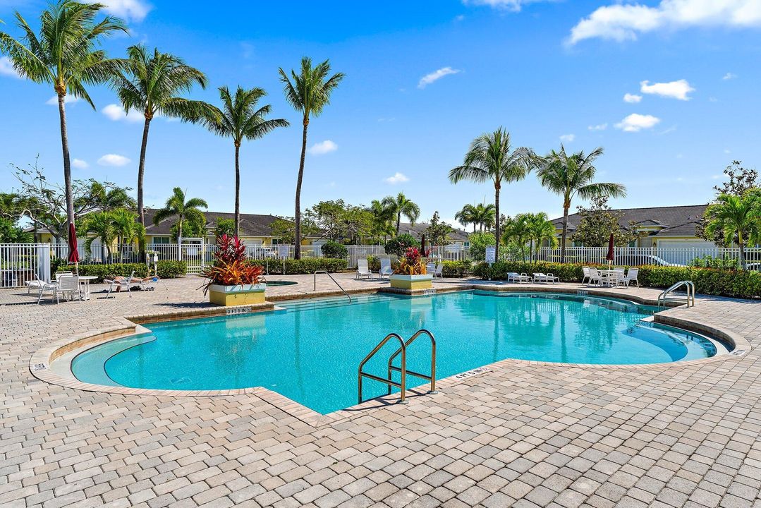 For Sale: $349,900 (3 beds, 2 baths, 1920 Square Feet)