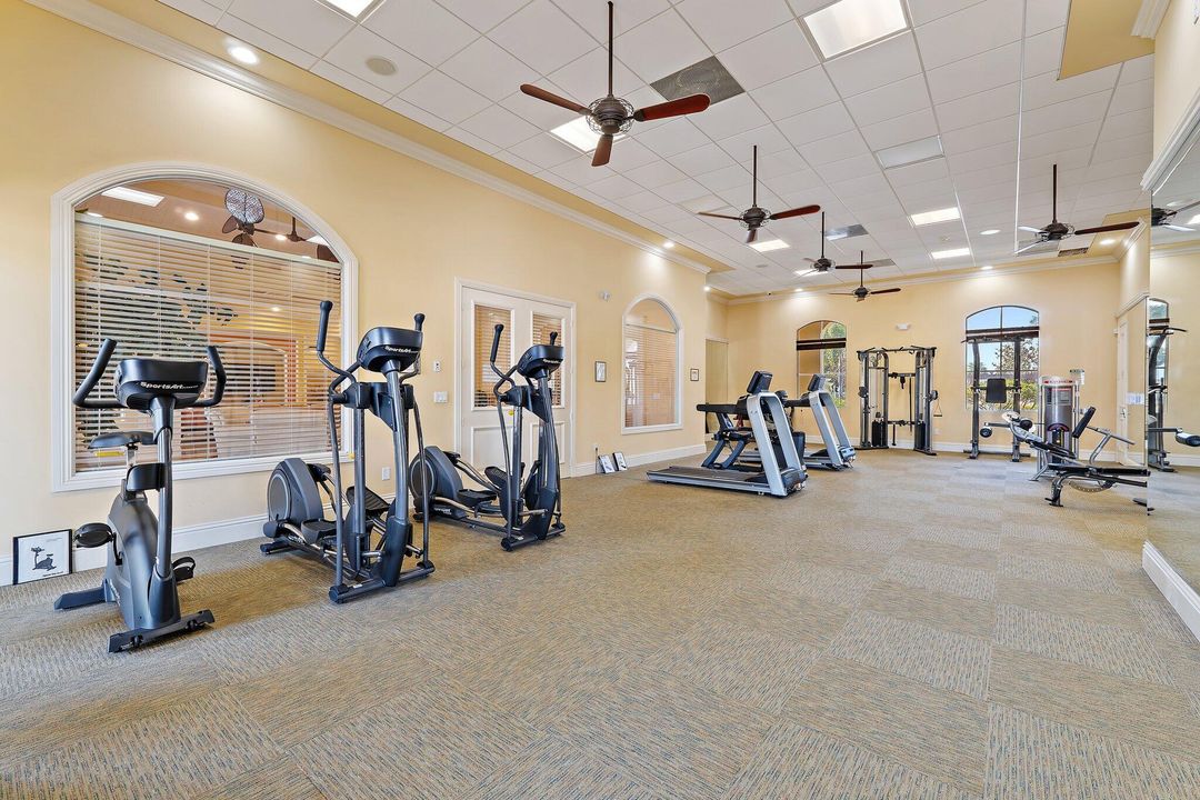 For Sale: $349,900 (3 beds, 2 baths, 1920 Square Feet)