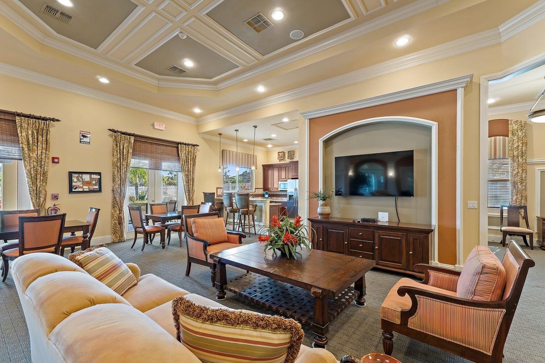 For Sale: $349,900 (3 beds, 2 baths, 1920 Square Feet)