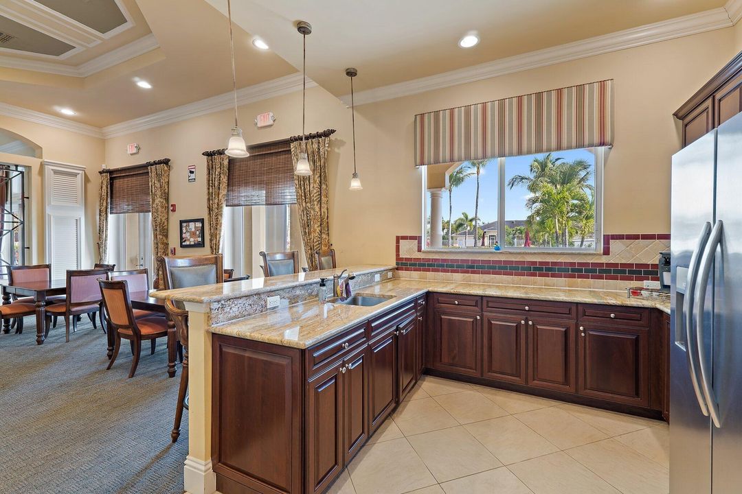 For Sale: $349,900 (3 beds, 2 baths, 1920 Square Feet)