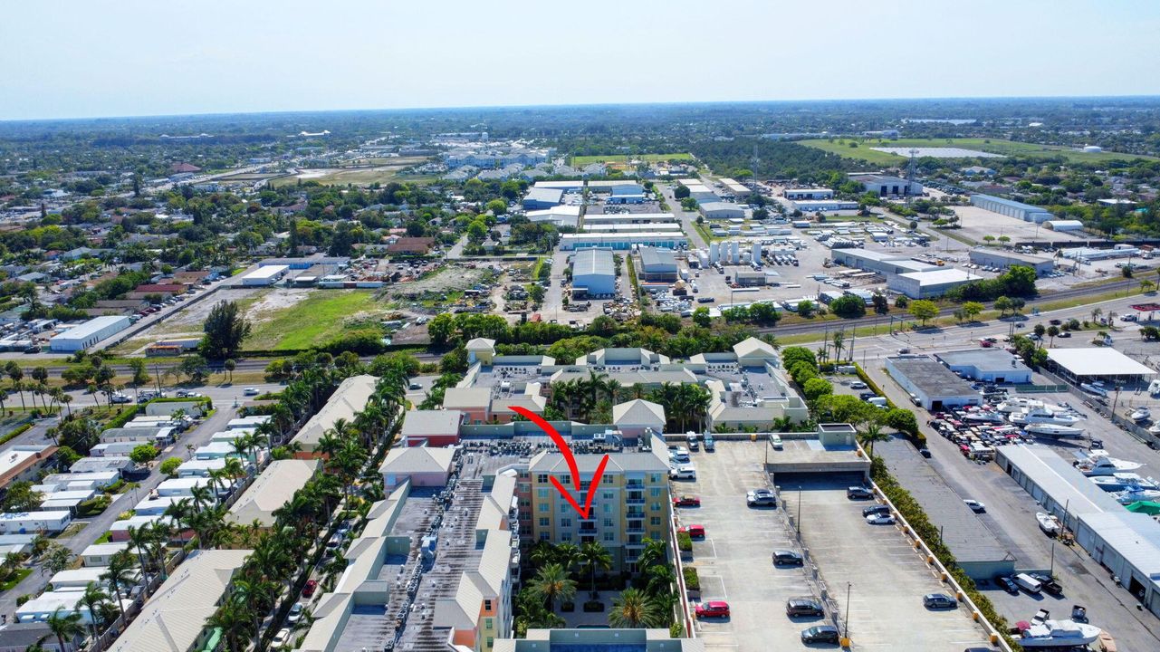 На продажу: $399,800 (3 спален, 2 ванн, 1515 Квадратных фут)