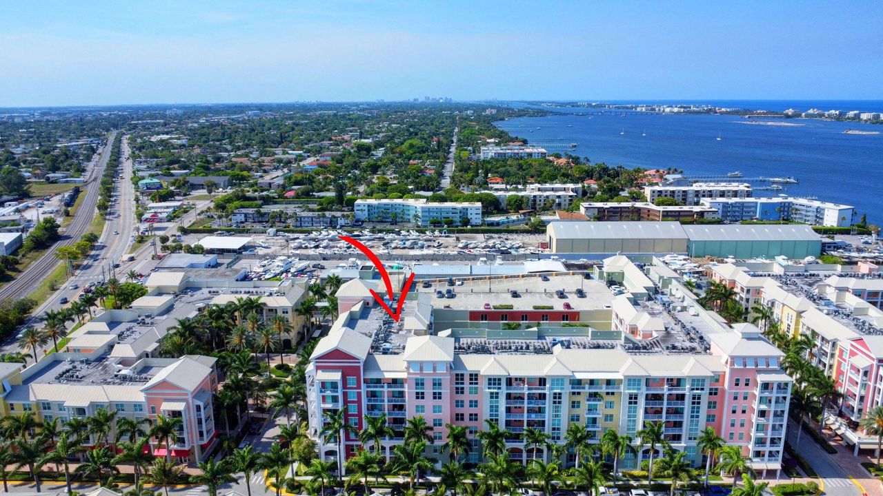 На продажу: $399,800 (3 спален, 2 ванн, 1515 Квадратных фут)