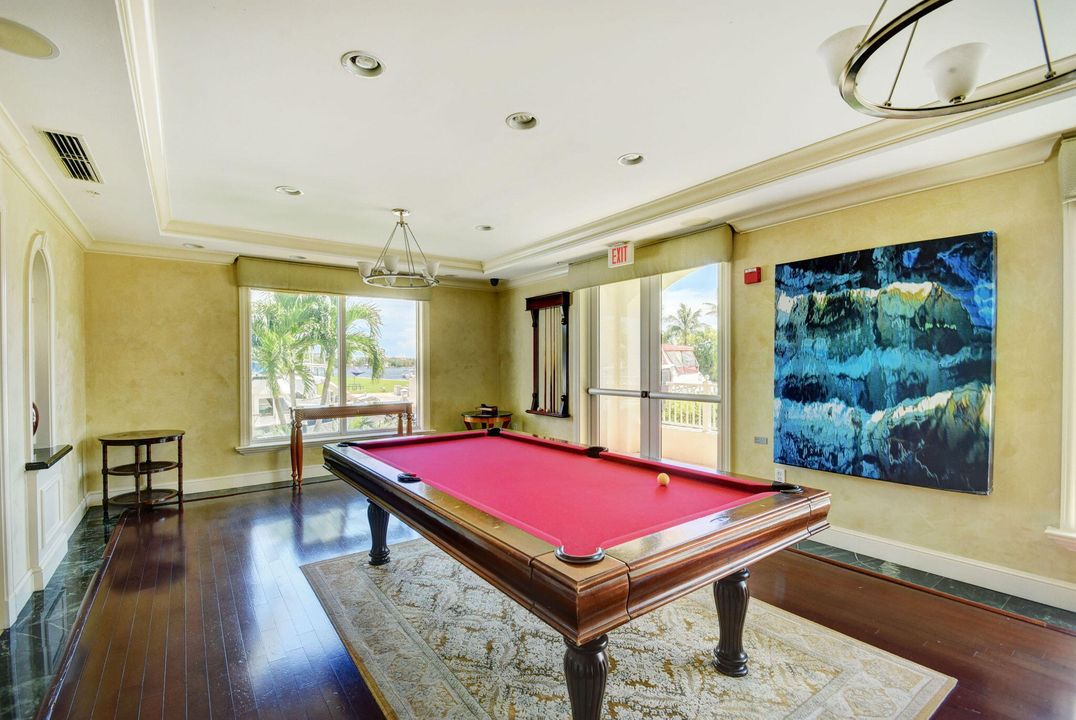 На продажу: $399,800 (3 спален, 2 ванн, 1515 Квадратных фут)