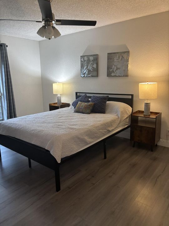 For Rent: $4,000 (2 beds, 1 baths, 1126 Square Feet)