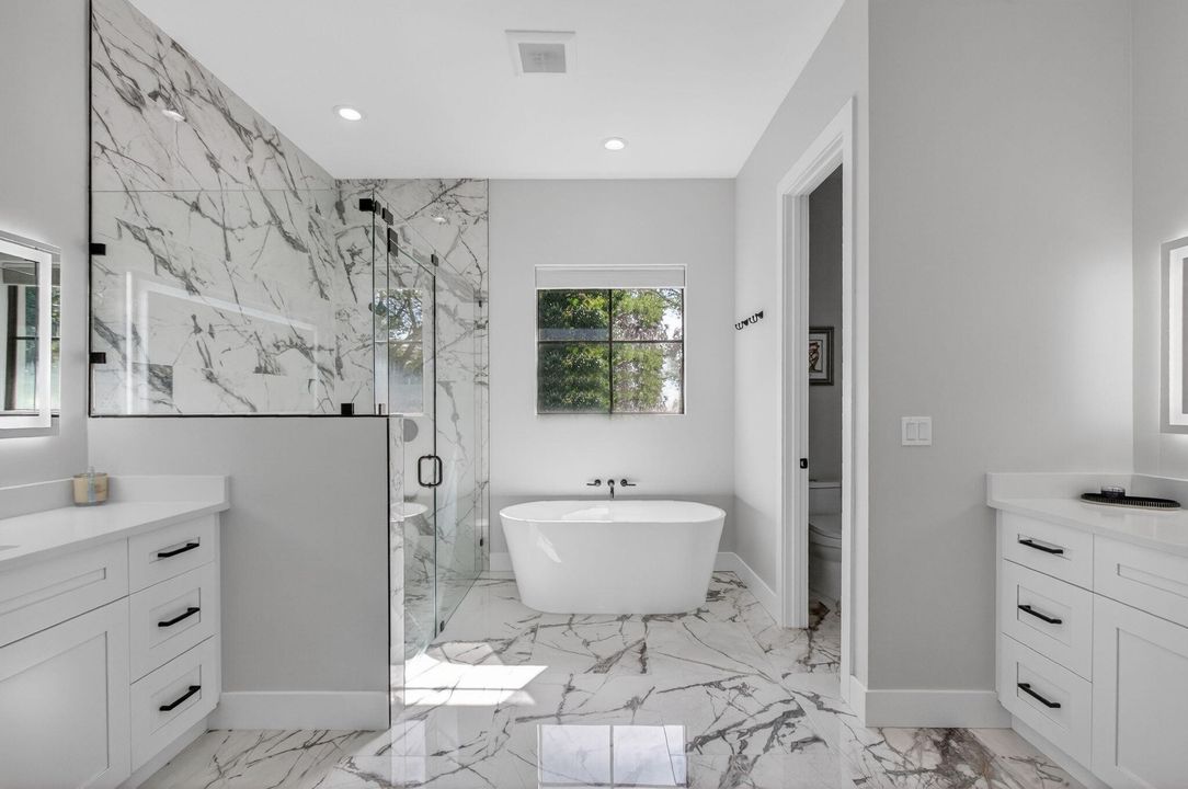 待售: $1,049,000 (4 贝兹, 2 浴室, 2205 平方英尺)