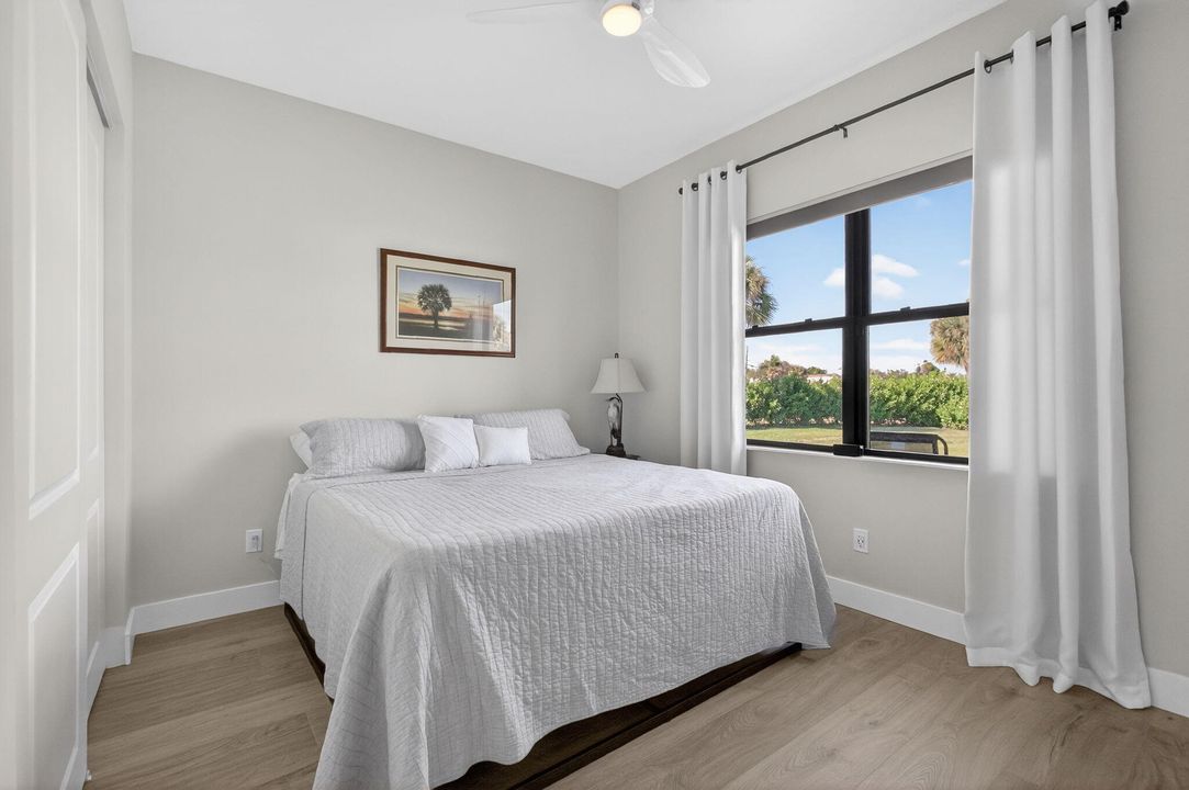 待售: $1,049,000 (4 贝兹, 2 浴室, 2205 平方英尺)