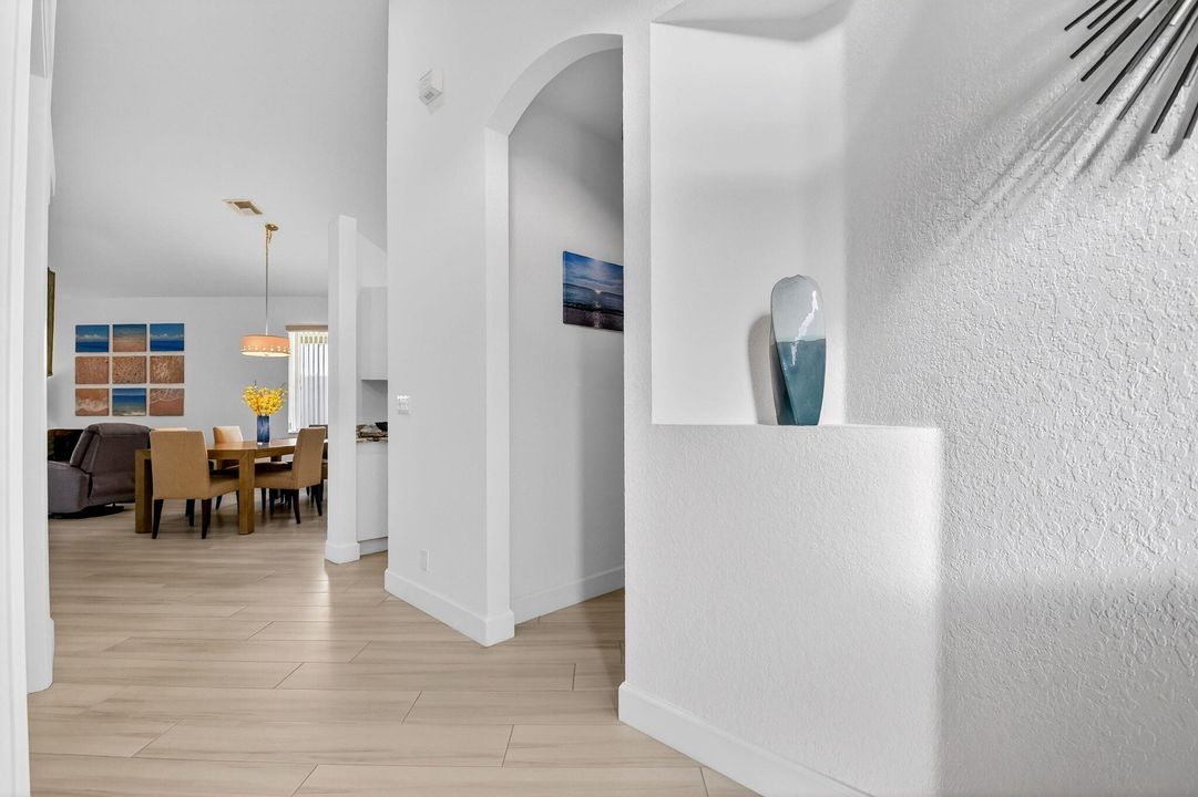 En Venta: $450,000 (3 camas, 2 baños, 1599 Pies cuadrados)