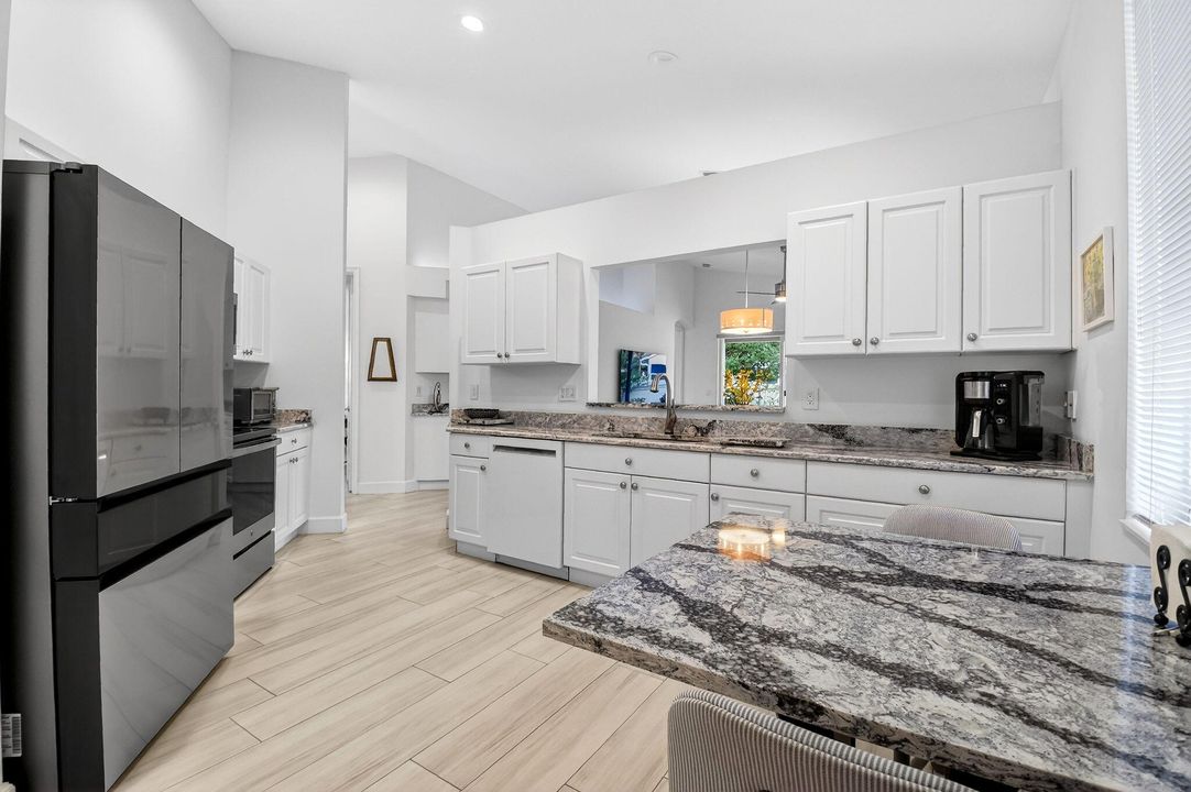 En Venta: $450,000 (3 camas, 2 baños, 1599 Pies cuadrados)