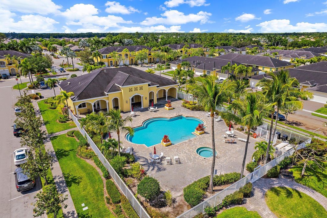 For Sale: $349,900 (3 beds, 2 baths, 1920 Square Feet)