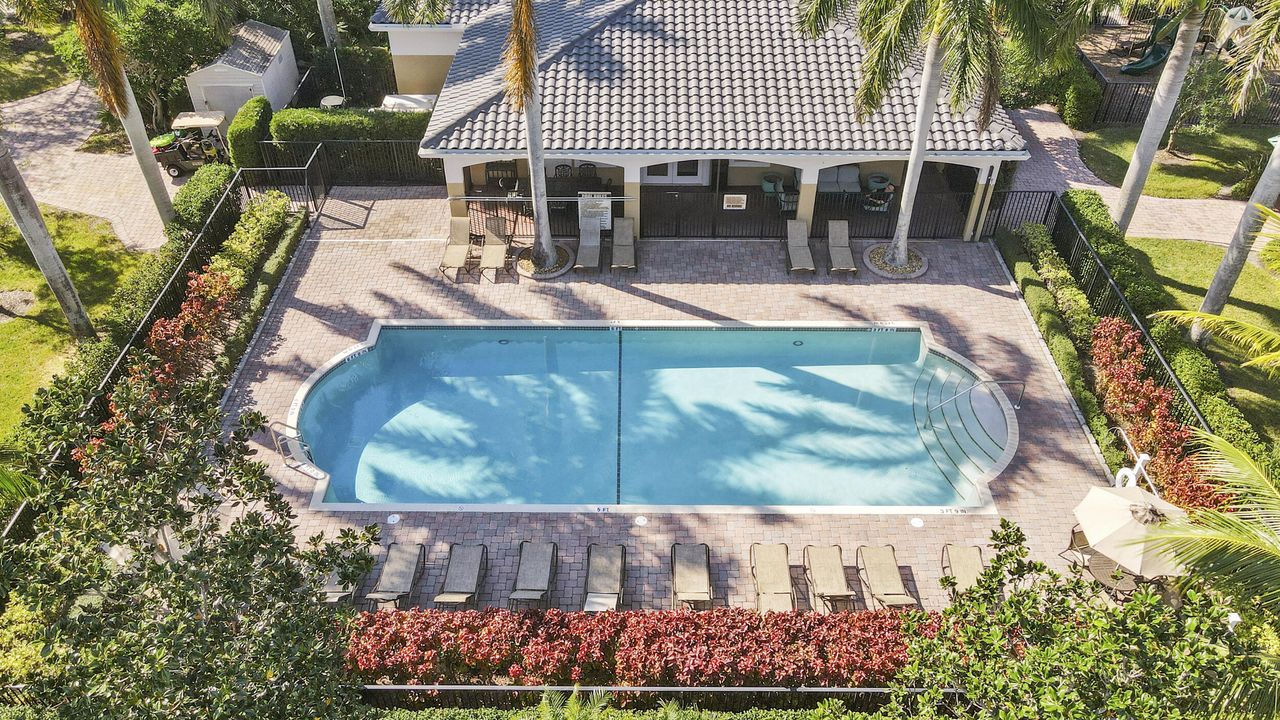 En Venta: $359,000 (3 camas, 2 baños, 1611 Pies cuadrados)