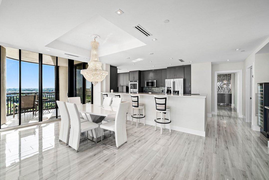 For Sale: $799,000 (2 beds, 2 baths, 2219 Square Feet)