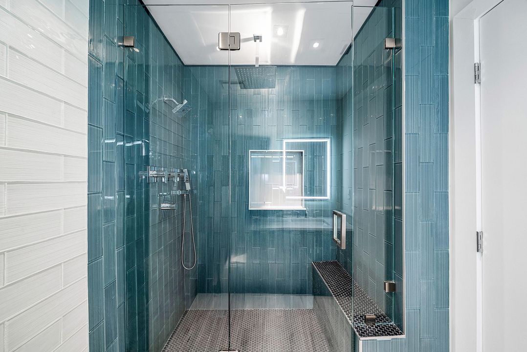 For Sale: $799,000 (2 beds, 2 baths, 2219 Square Feet)