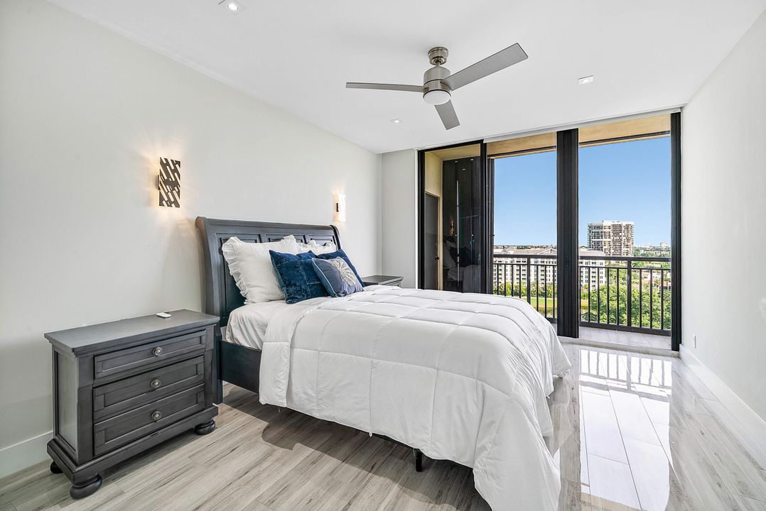 For Sale: $799,000 (2 beds, 2 baths, 2219 Square Feet)