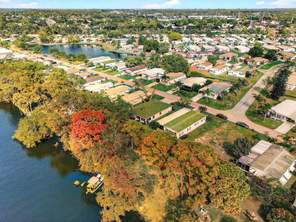 待售: $186,000 (2 贝兹, 2 浴室, 1319 平方英尺)