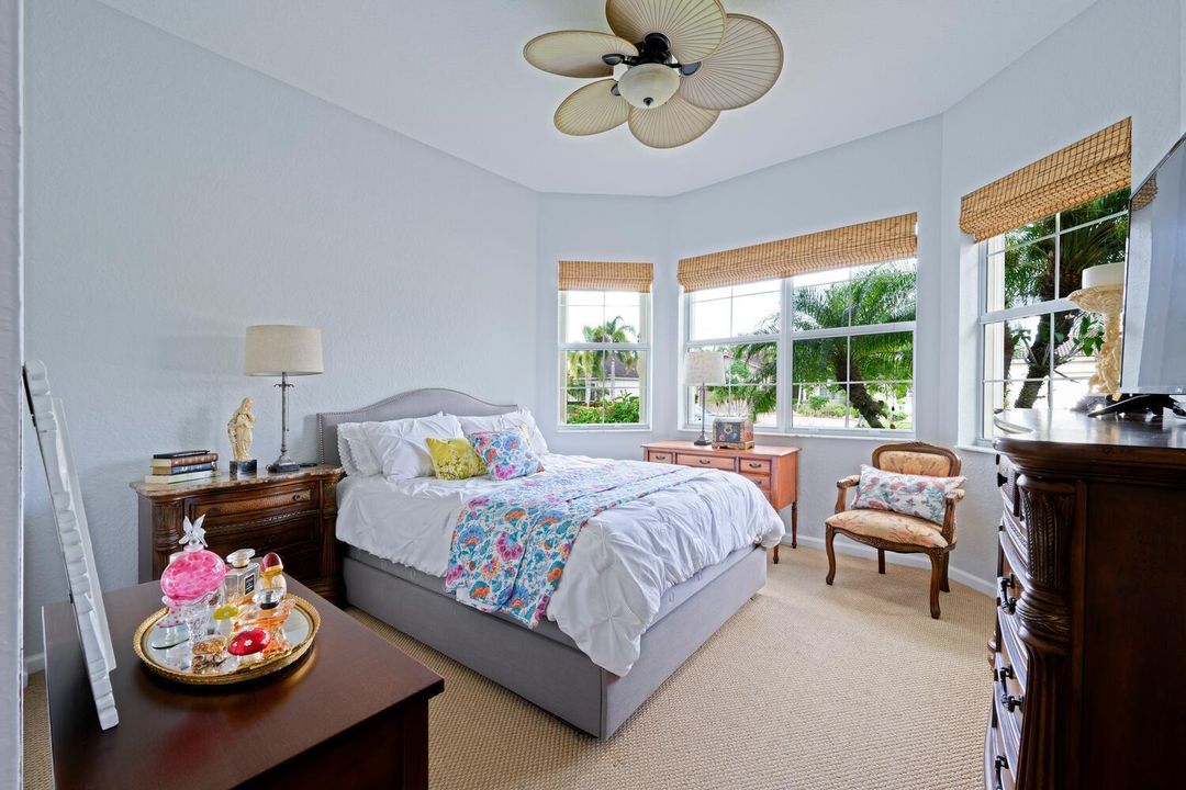 For Sale: $855,000 (3 beds, 2 baths, 2630 Square Feet)