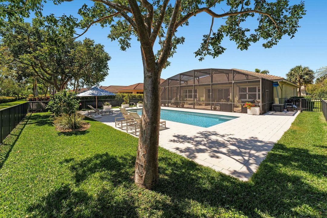 For Sale: $855,000 (3 beds, 2 baths, 2630 Square Feet)