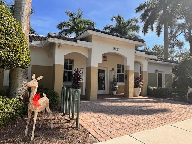 En Venta: $359,000 (3 camas, 2 baños, 1611 Pies cuadrados)