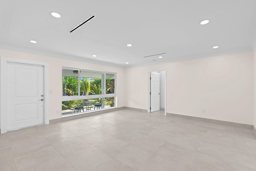 出租: $7,500 (3 贝兹, 3 浴室, 1770 平方英尺)