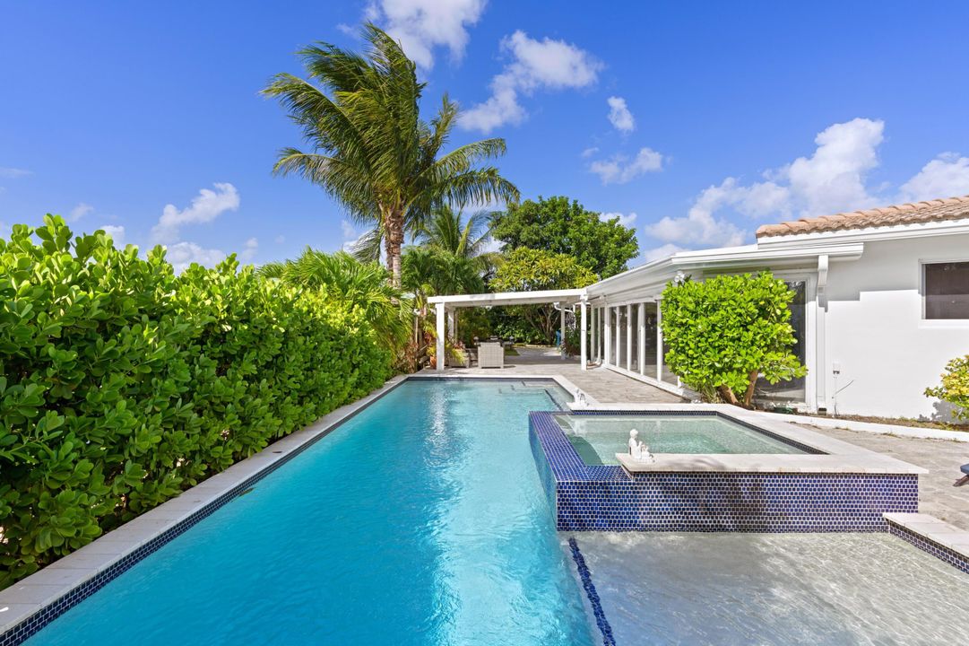 出租: $7,500 (3 贝兹, 3 浴室, 1770 平方英尺)