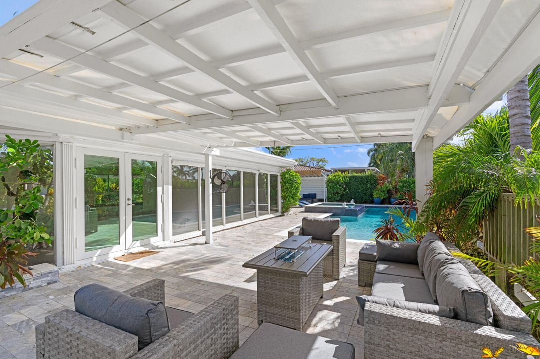 出租: $7,500 (3 贝兹, 3 浴室, 1770 平方英尺)