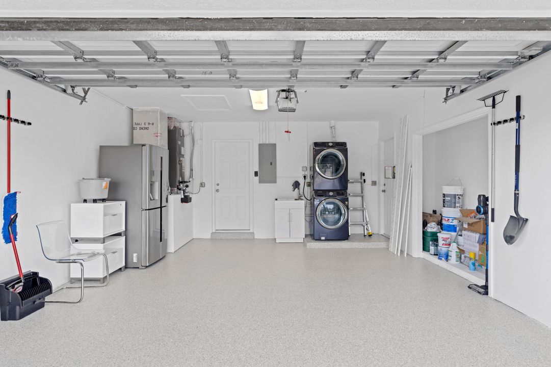 出租: $7,500 (3 贝兹, 3 浴室, 1770 平方英尺)