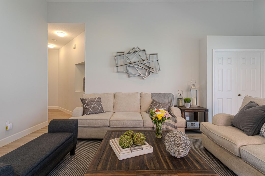 For Sale: $661,000 (3 beds, 2 baths, 1722 Square Feet)