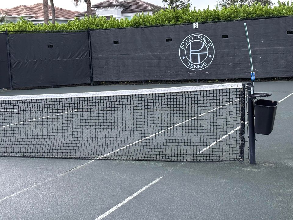 For Sale: $661,000 (3 beds, 2 baths, 1722 Square Feet)