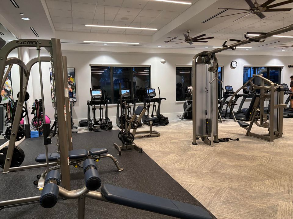 For Sale: $661,000 (3 beds, 2 baths, 1722 Square Feet)