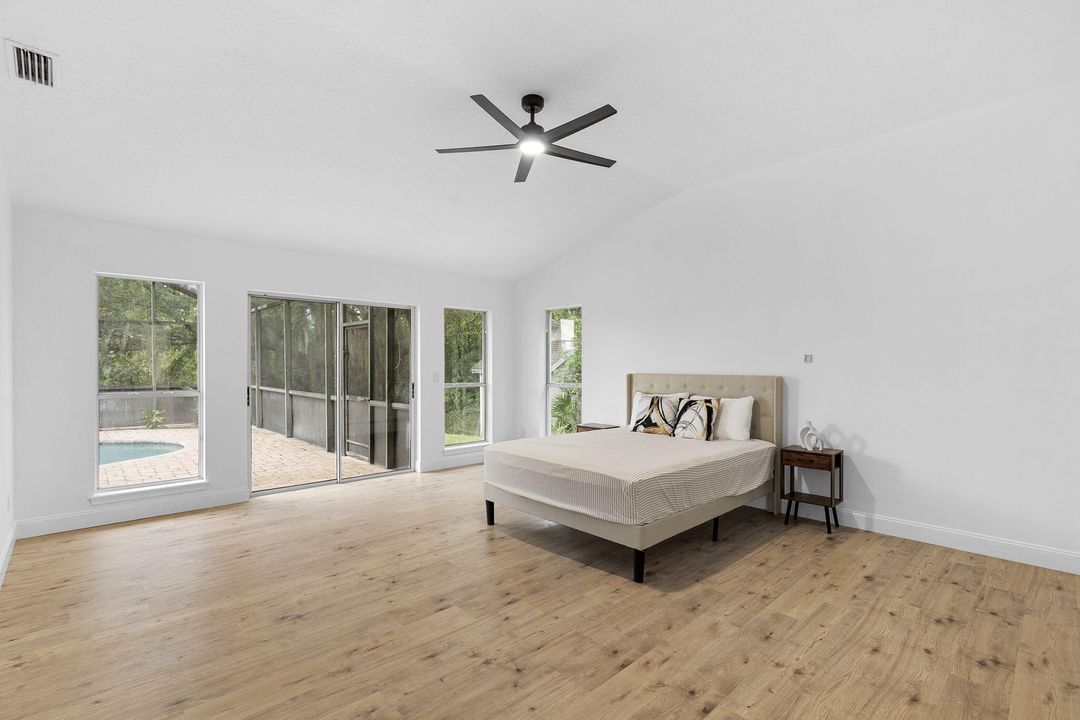 出租: $3,000 (4 贝兹, 2 浴室, 2519 平方英尺)