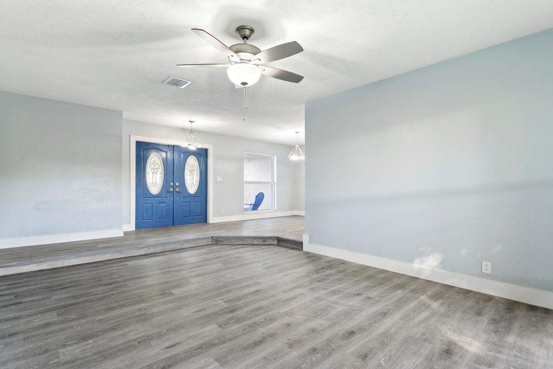 For Sale: $525,000 (4 beds, 2 baths, 1835 Square Feet)