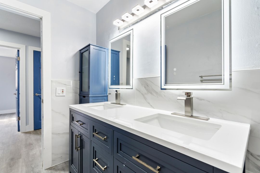 For Sale: $525,000 (4 beds, 2 baths, 1835 Square Feet)