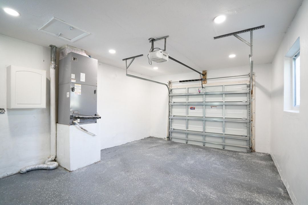 For Sale: $525,000 (4 beds, 2 baths, 1835 Square Feet)