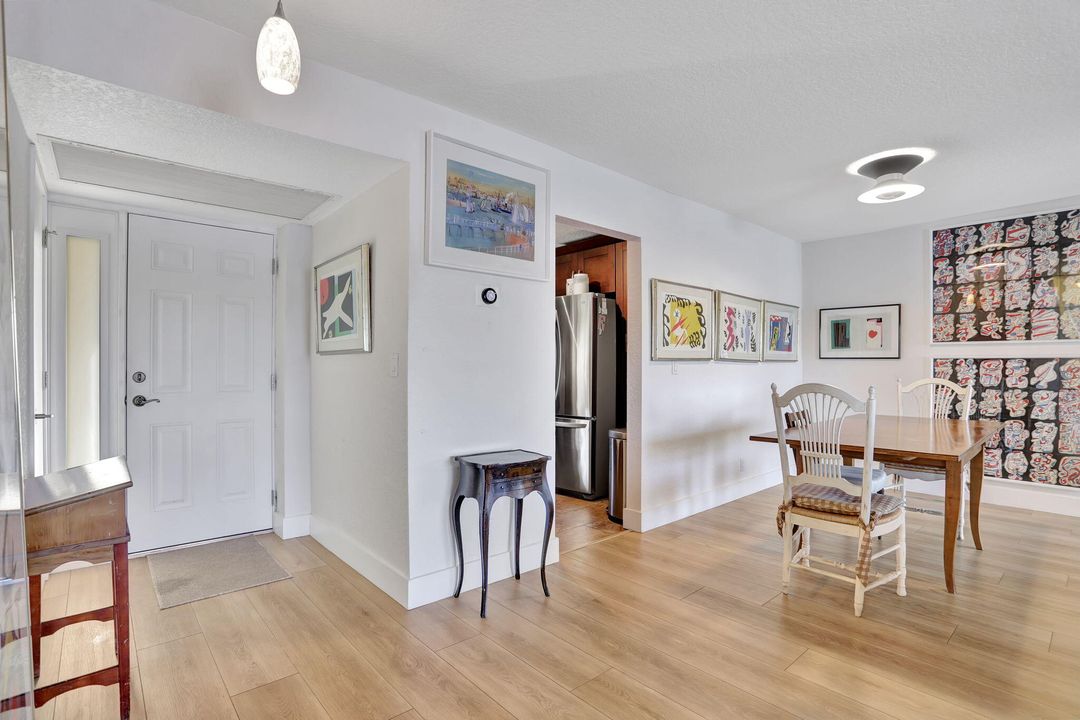 En Renta: $3,200 (3 camas, 2 baños, 1120 Pies cuadrados)