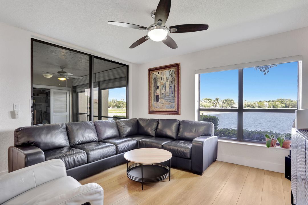 En Renta: $3,200 (3 camas, 2 baños, 1120 Pies cuadrados)