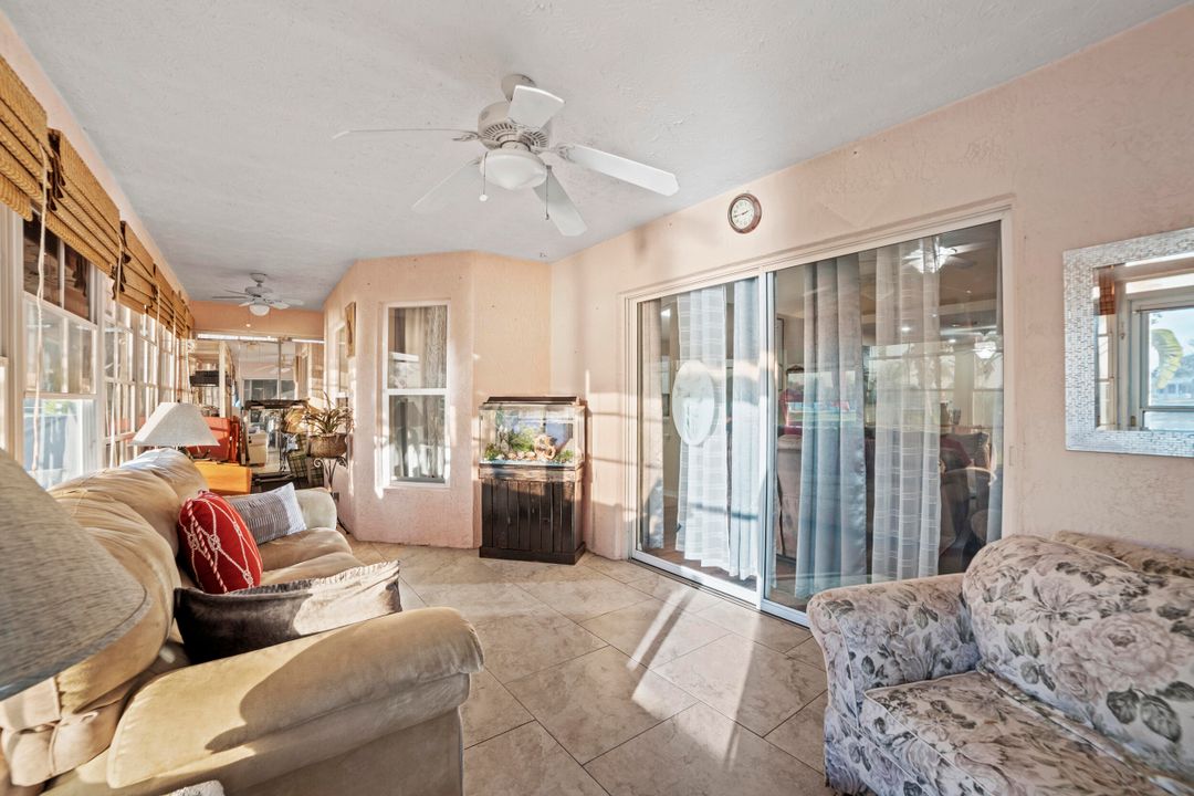 待售: $243,350 (2 贝兹, 2 浴室, 1530 平方英尺)