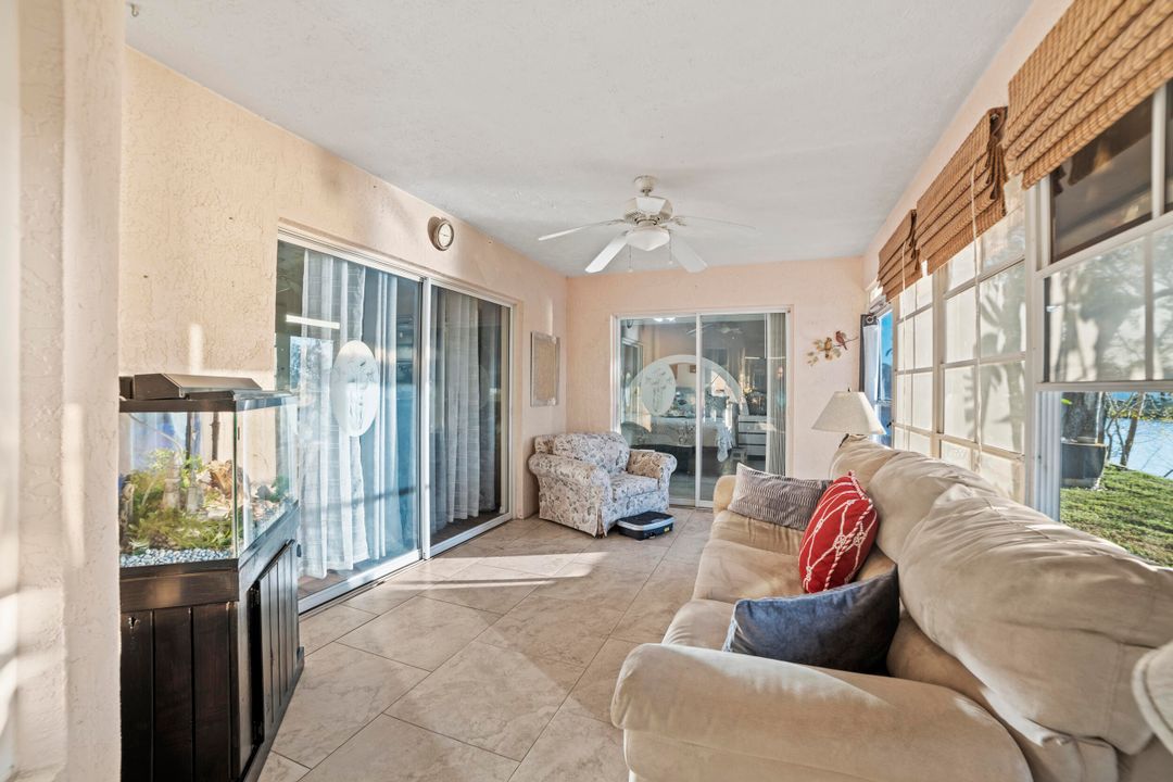 待售: $243,350 (2 贝兹, 2 浴室, 1530 平方英尺)