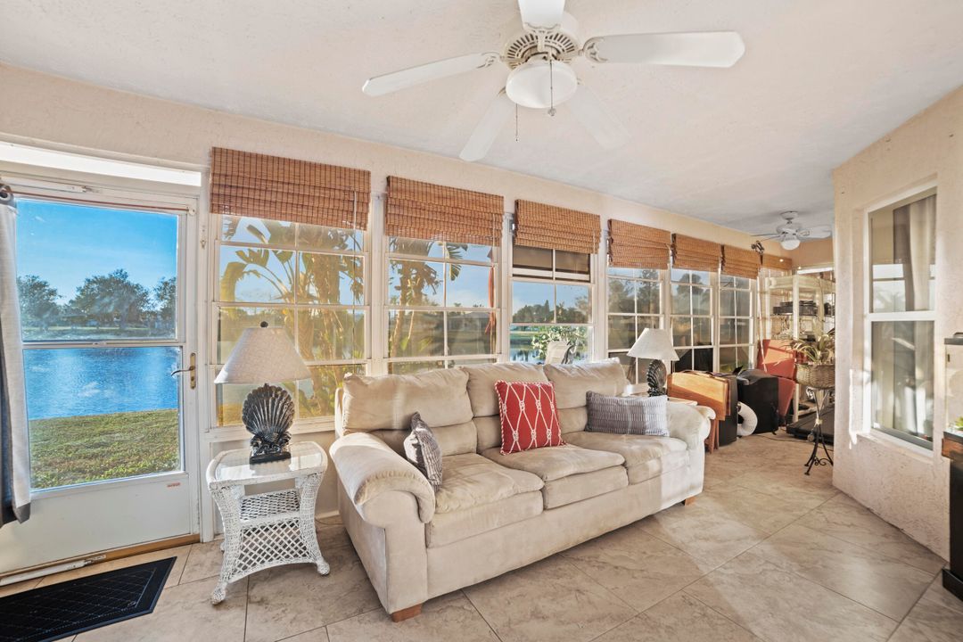 待售: $243,350 (2 贝兹, 2 浴室, 1530 平方英尺)