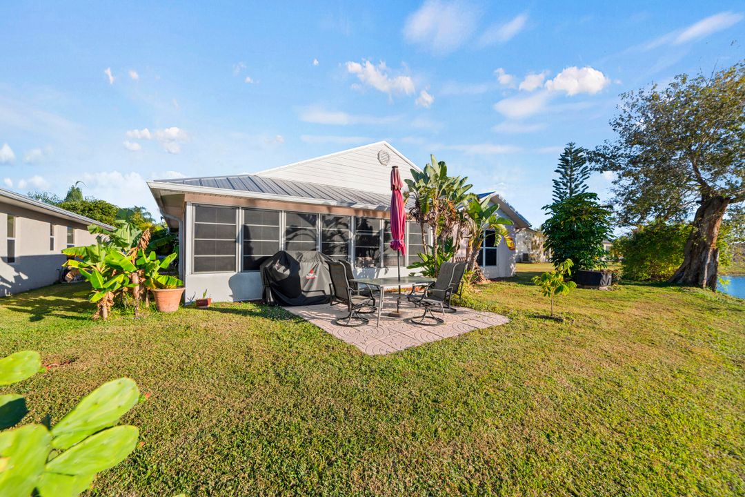 待售: $243,350 (2 贝兹, 2 浴室, 1530 平方英尺)