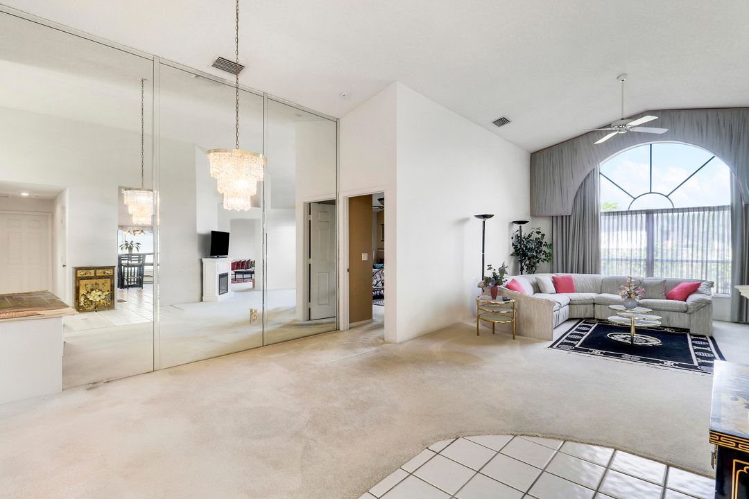 На продажу: $499,999 (3 спален, 2 ванн, 1808 Квадратных фут)